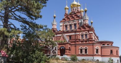 Экскурсии в `Топловский женский монастырь` из Гурзуфа
