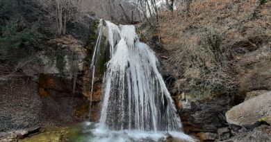 Экскурсии в `Водопад Джур-Джур` из Гурзуфа