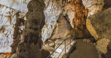 Экскурсии в `Мраморная пещера` из Гурзуфа