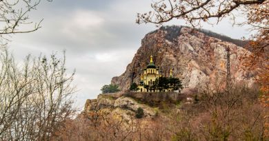 Авто-пешеходная экскурсия из Гурзуфа (фото 14)